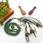 تسبیح صد دانه گل دار با پلاک یامهدی (عج)