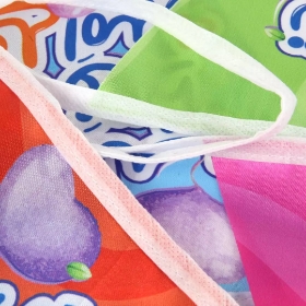 ریسه ساتن مثلثی طرح امیرالمونین تو قلب ما - کودک