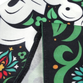 کتیبه من غم و مهر حسین با شیر، از مادر گرفتم