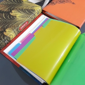 تصویر  دفتر کلاسوری طرح فانتزی / صد برگ