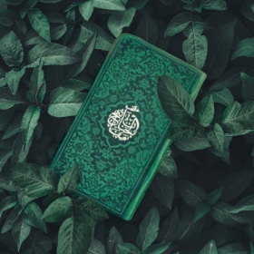 تصویر  منتخب مفاتیح الجنان پالتویی / سبز یشمی