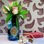 تصویر  گلدان شیشه ای طرح بنویسید علی را گل گلدان نجف/ بزرگ / رنگ آبی