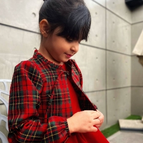 تصویر  کت و سارافون دخترانه چهار خانه/ قرمز