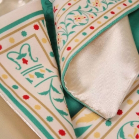 تصویر  جانماز دو تیکه طرح محراب