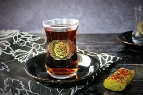 استکان کمر باریک طرح علی بن محمد الهادی