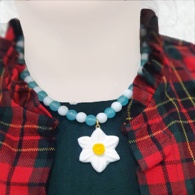 گردنبند با آویز گل نرگس