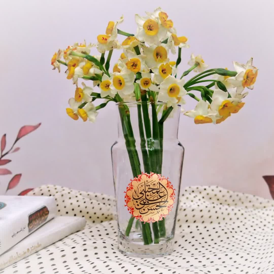 گلدان شیشه ای طرح حسن بن علی المجتبی