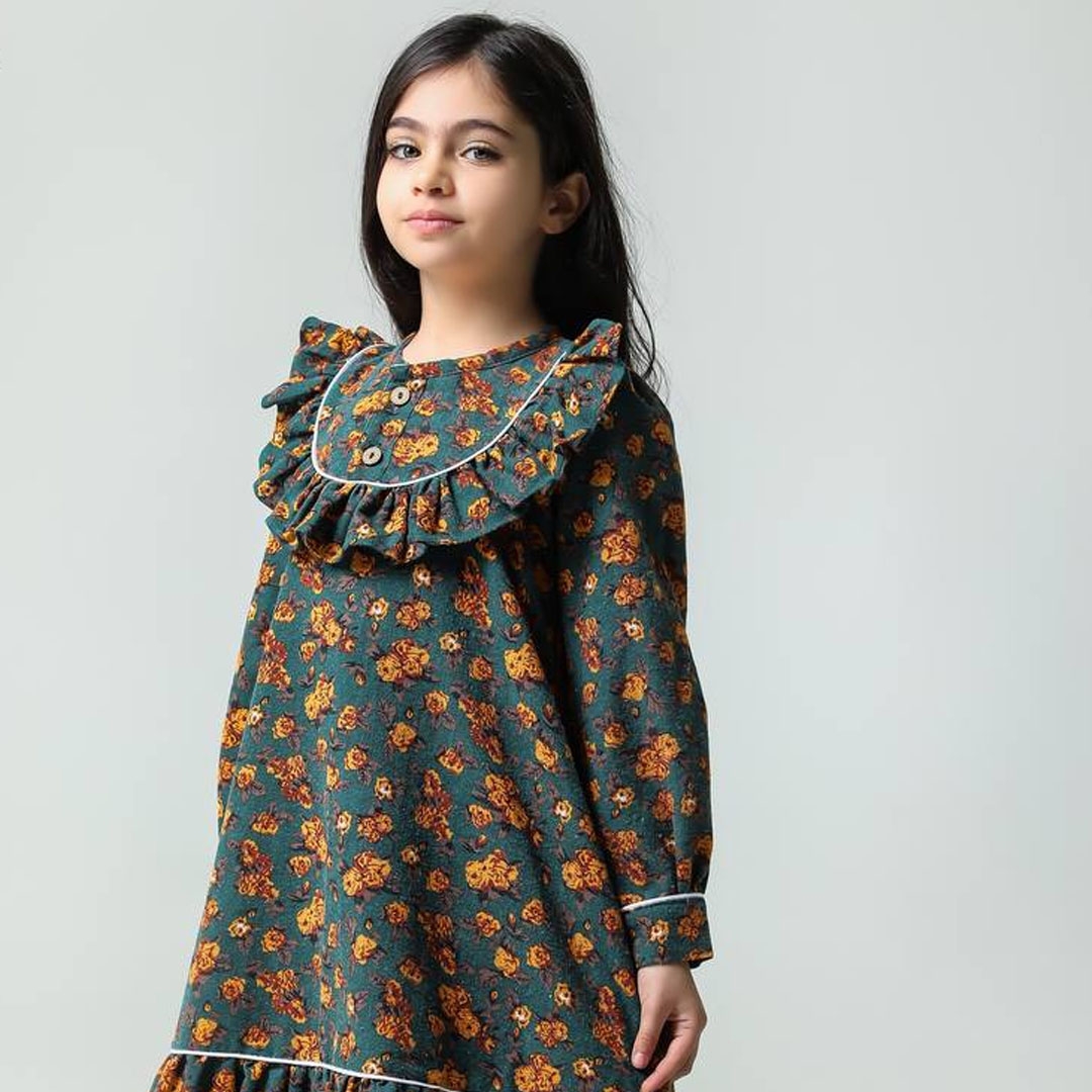 تصویر  پیراهن دخترانه طرح پیچک/ سبز