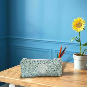 جامدادی پارچه ای طرح مولای ما نمونه دیگر نداشته است