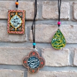 آویز آینه اتومبیل شکر خدا که نام علی در اذان ماست