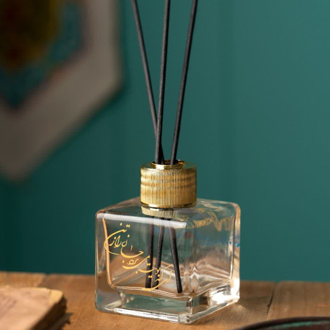 شیشه عطر خوشبو کننده محیط طرح ای که بویت می برد جان را ز تن - رایحه لوندر