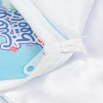 جانماز کیفی زیپدار طرح با شعار تو قلب ما فقط علی امیره