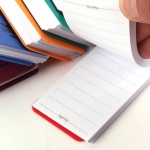 دفترچه یادداشت خط دار طرح من گلی دارم عالم را گلستان می کند