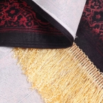 کتیبه احب الله من احب حسینا همراه با اسامی چهارده معصوم علیهم السلام