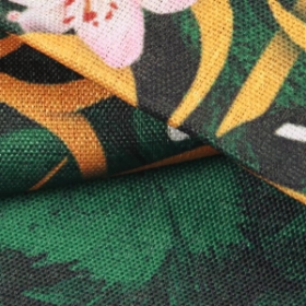 بیرق اللهم صل علی علی بن موسی الرضا المرتضی