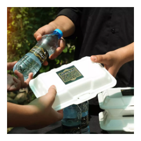 خرید برچسب بطری آب - طرح از آب هم مضایقه کردند کوفیان - بسته 50 عددی - کد 4078 - فرشوگاه دیدار