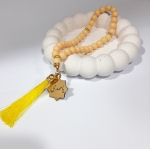 خرید تسبیح 33 دانه پلاک دار امام عصر - کرم- کد 6700- فروشگاه دیدار