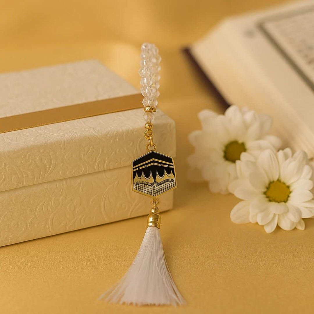 خرید تسبیح 33 دانه پلاک دار کریستالی طرح کعبه - سفید- کد 6710- فروشگاه دیدار