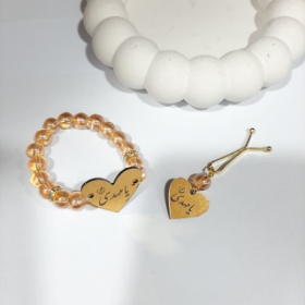 خرید دستبند به همراه گیره روسری طرح امام عصر (عج) - طلایی- کد 6705- فروشگاه دیدار