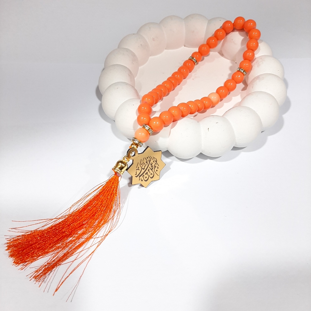 خرید تسبیح 33 دانه پلاک دار امام عصر - نارنجی- کد 6696- فروشگاه دیدار