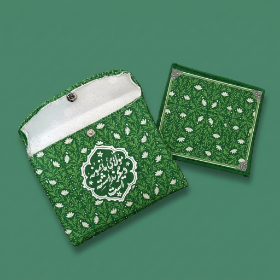 خرید جانماز دو تیکه کیفی طرح مولای ما نمونه دیگر نداشته است - سبز پر رنگ- کد 6870- فروشگاه دیدار
